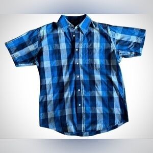 Beverly Hills Polo Club Men’s Size Medium Short Sleeve Plaid Button Down Shirt